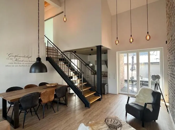 Bee Home - Urlaubs Und Business Loft