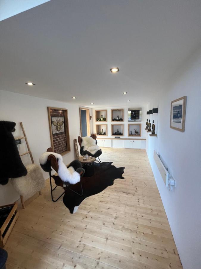 Bee - Urlaubs Und Business Loft Apartment